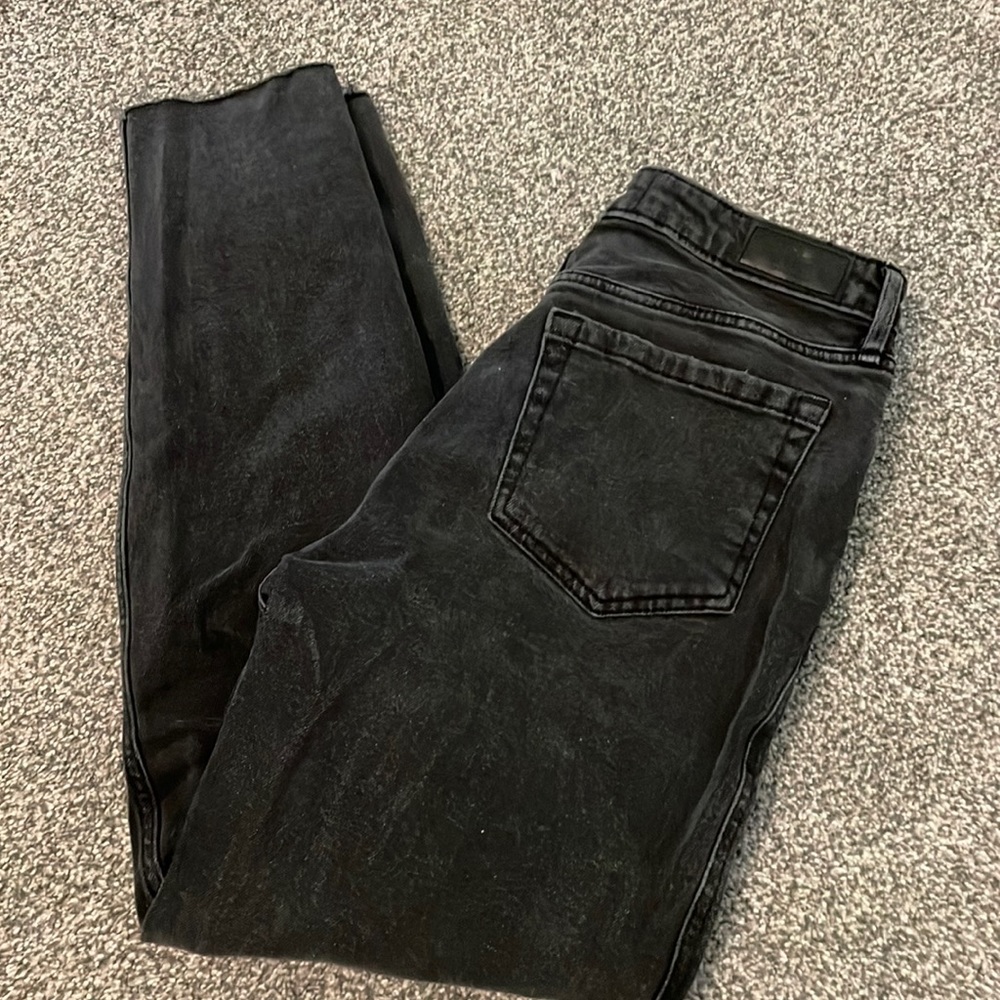 black washed out high rise mom jeans!